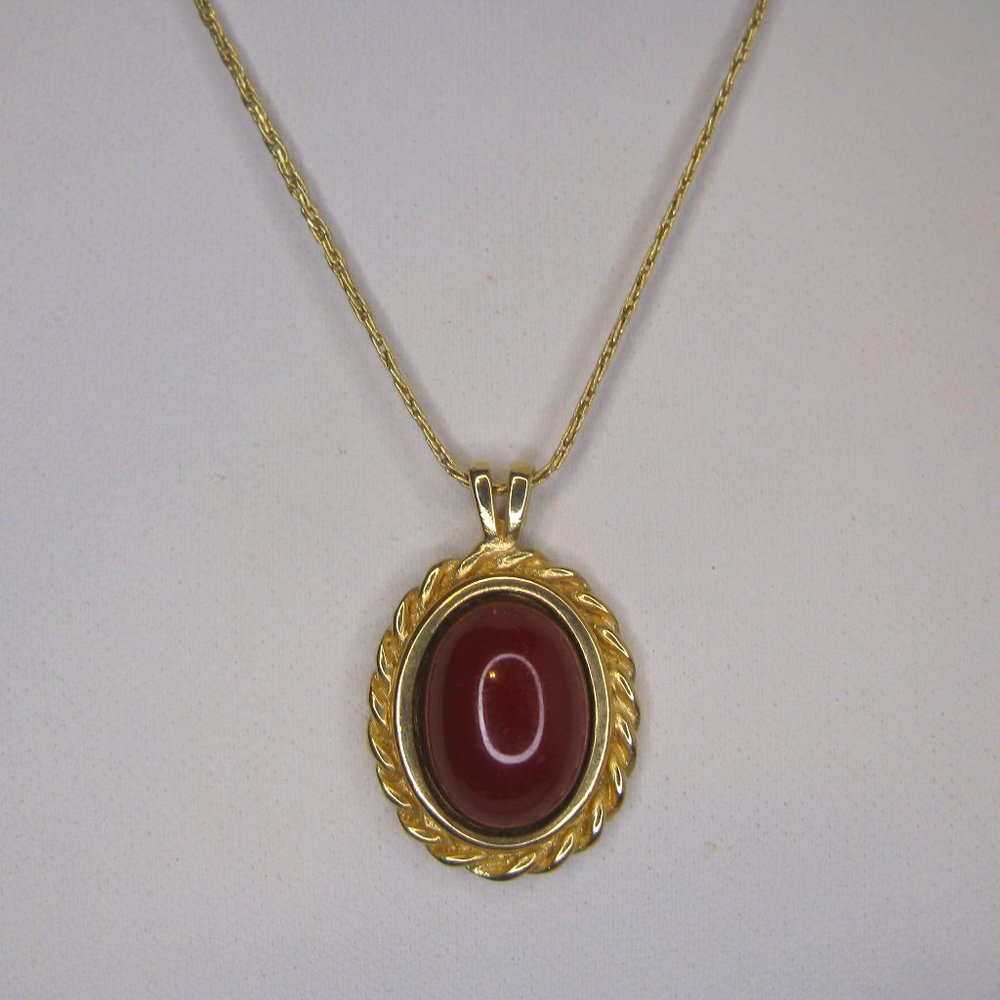 Citation Cinnamon Cabochon Pendant Necklace 16" L